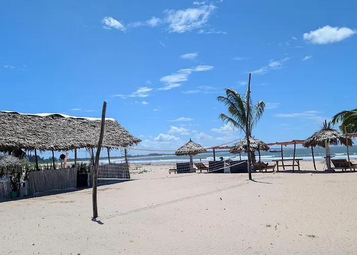 Baba Lao Beach Hostel